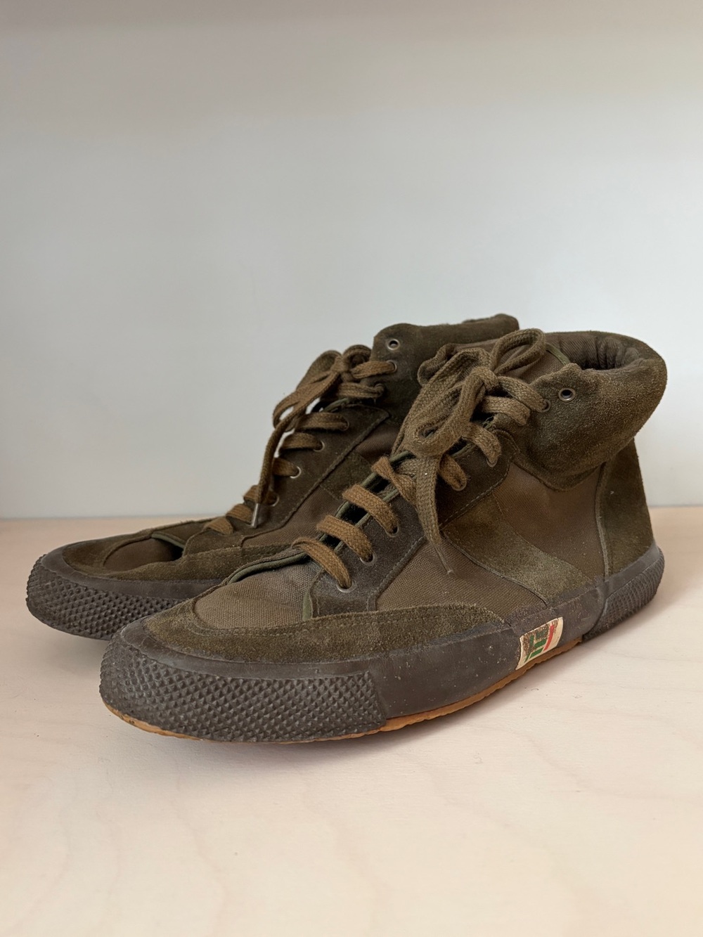 Authentic Italian Military Issue Men's Sneakers
